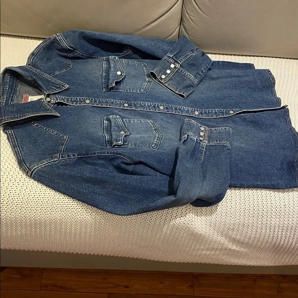 Vintage Red Squad dark  blue denim
Shirt men’s size L - Picture 9 of 9